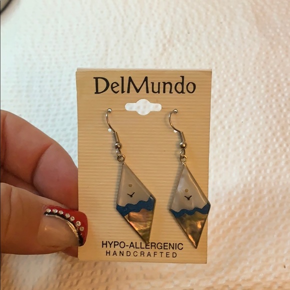Beautiful Set Del Mundo Earrings & Bracelet - Picture 2 of 4